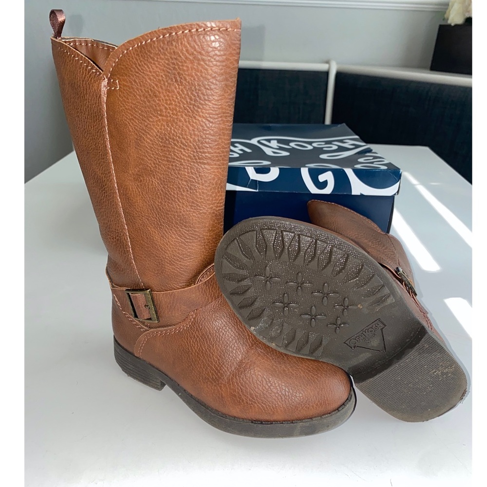 OshKosh B’gosh toddler boots